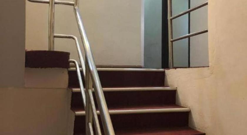 Hotel Perdana Lawas Exterior foto